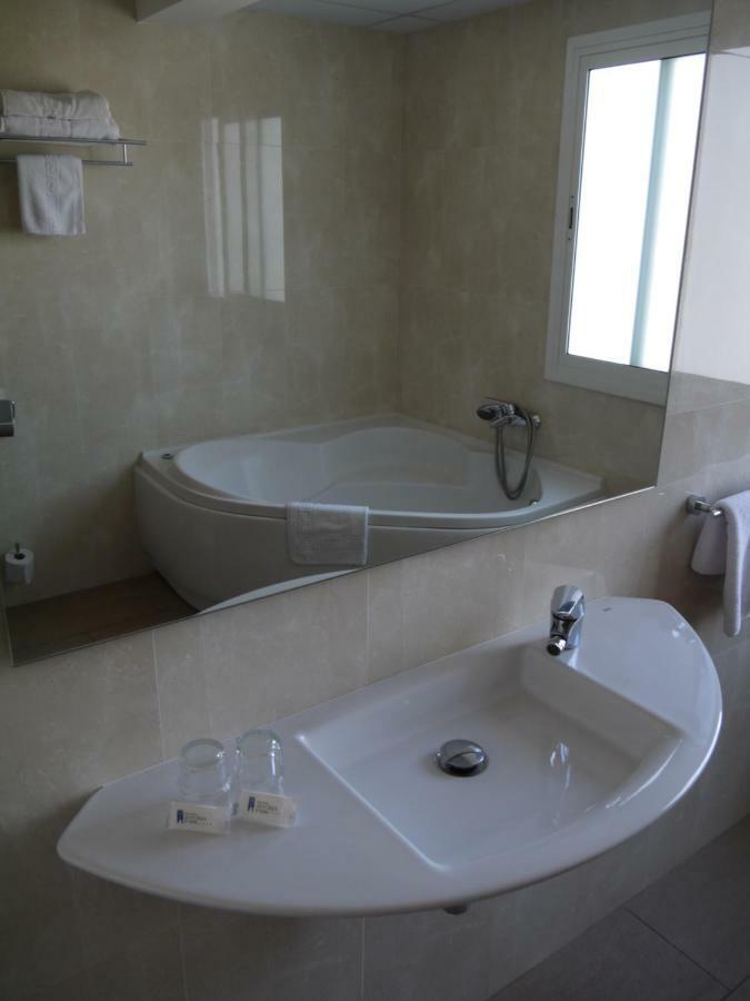 Hotel Astoria Park 4*